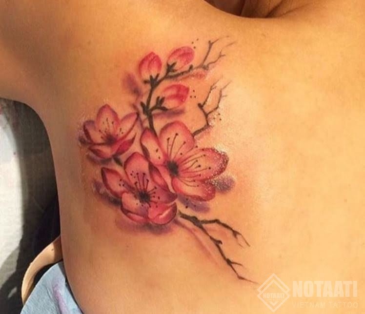 Hình xăm hoa đào ở vai