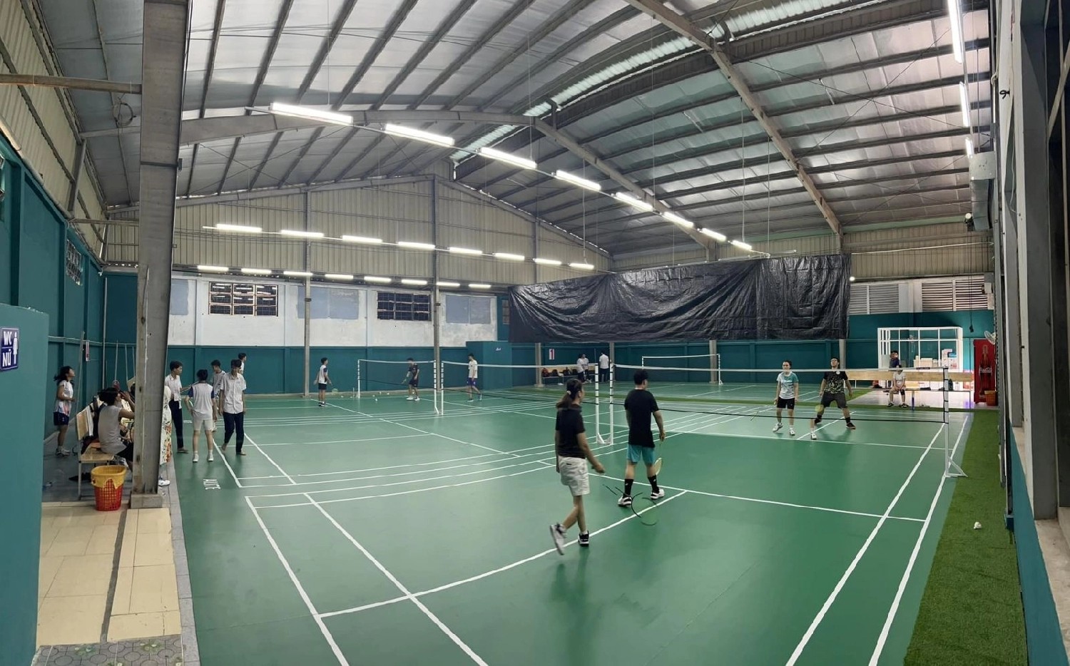 Sân cầu lông Anh Thư