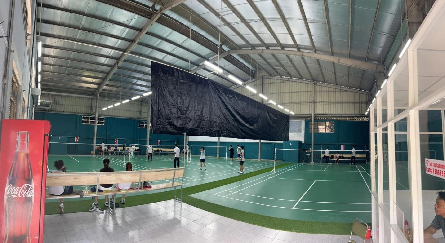 Sân cầu lông Anh Thư