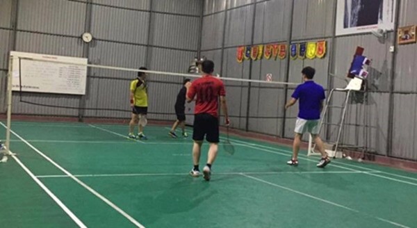 Sân đánh cầu lông Bảo tàng Hồ Chí Minh