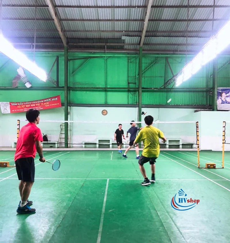 Sân cầu lông Hoàng Kim Tân Phú