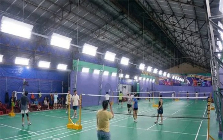 Sân cầu lông Hiển Hoa