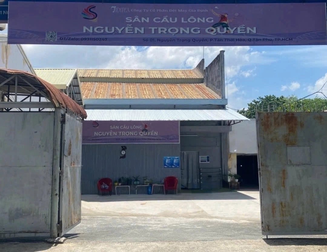 Cổng chào sân cầu lông Nguyễn Trọng Quyền