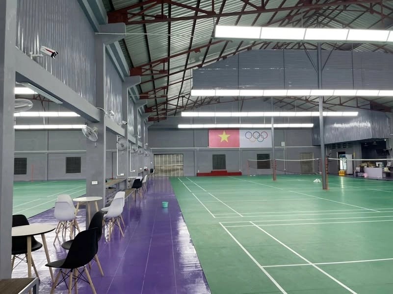 Dịch vụ tiện ích tại sân cầu lông Nguyễn Trọng Quyền