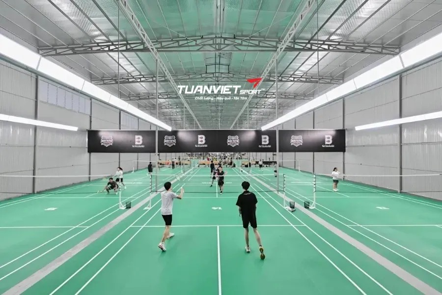 Sân cầu lông The B Hoàng Văn Thụ - Badminton & Pickleball - Sân cầu lông quận Phú Nhuận