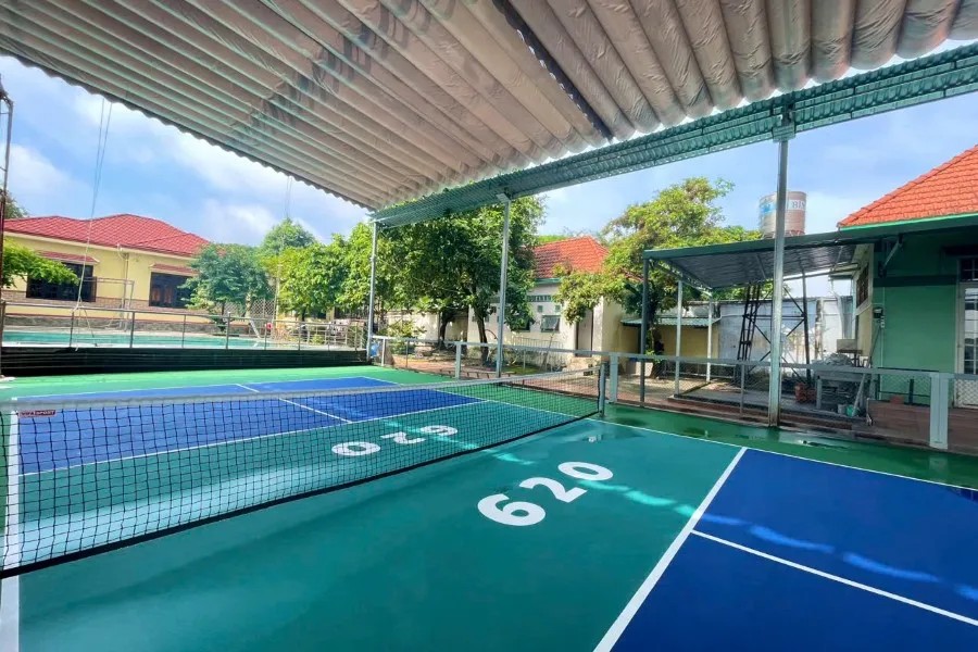 Cận cảnh mặt sân Pickleball CLB 620