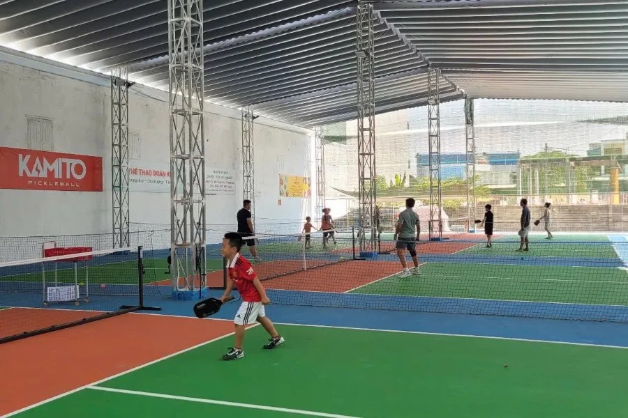 Cận cảnh mặt sân Pickleball Thiên Long