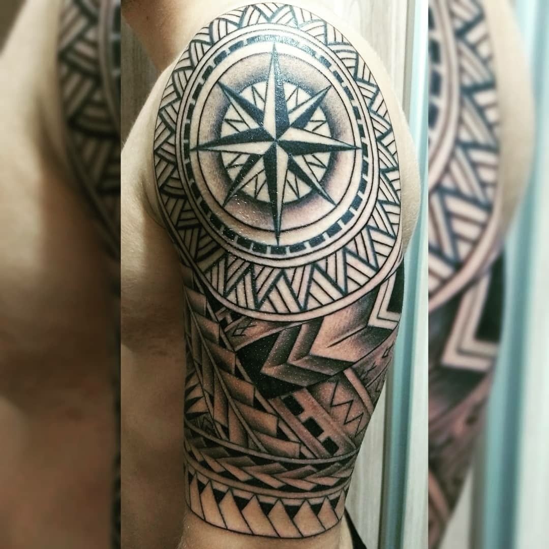 Hình xăm Maori với các họa tiết đối xứng