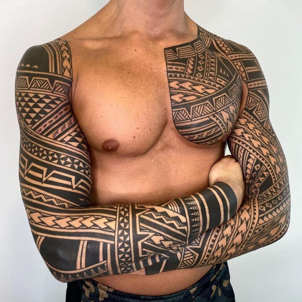 Hình xăm Maori trên vai
