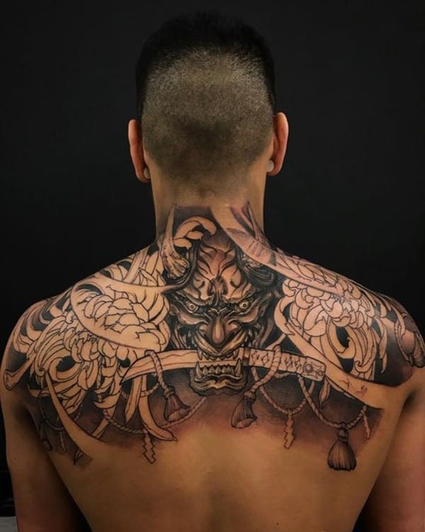 Hình xăm Oni tattoo trên vai
