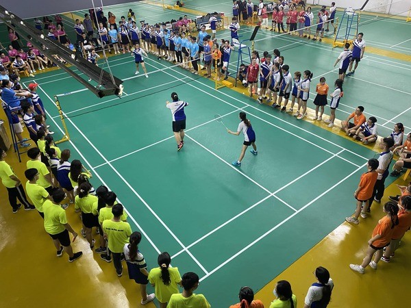 Thiết kế sân phù hợp cho các giải đấu từ bán chuyên đến chuyên nghiệp