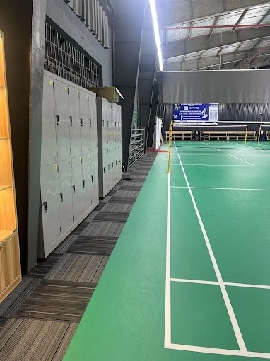 tủ đồ tại sân cầu lông Đại Phát