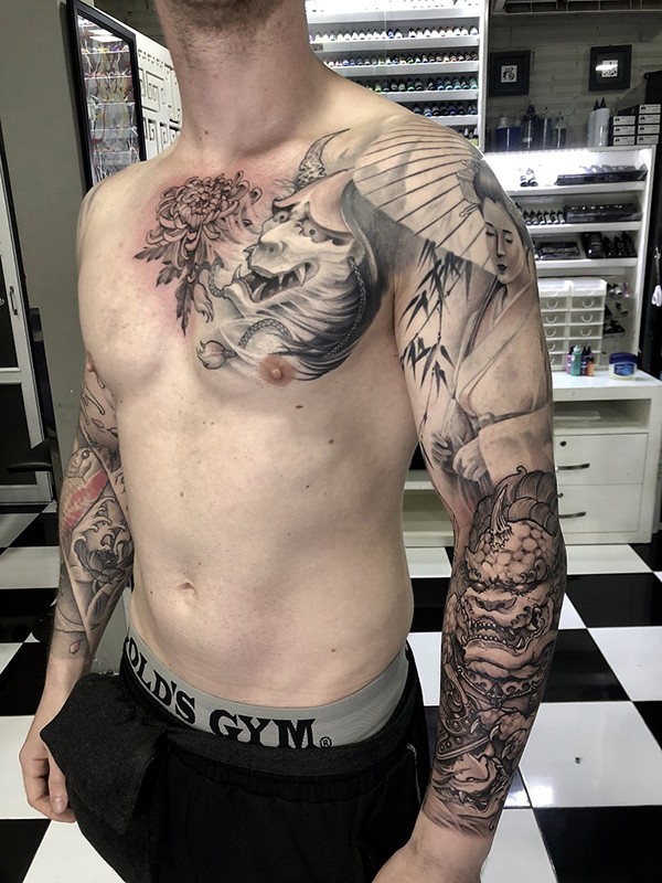 Hình xăm Oni Hannya trên vai nam giới
