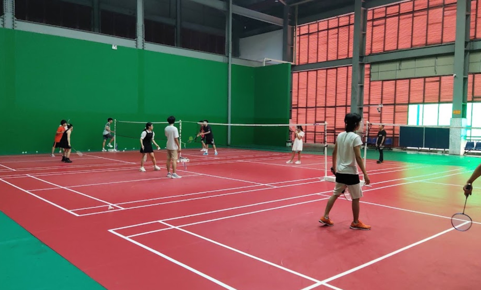 Sân cầu lông Lam Sơn, Quận 5, Thành phố Hồ Chí Minh