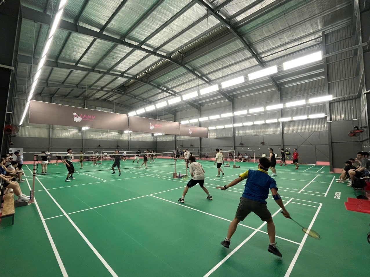 Sân Cầu Lông Lanh Badminton, Thủ Đức, Hồ Chí Minh