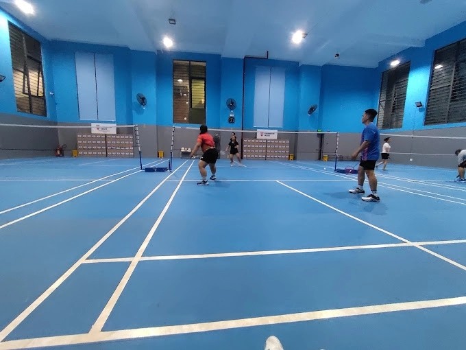 Sân cầu lông Lý Phong mới xây dựng