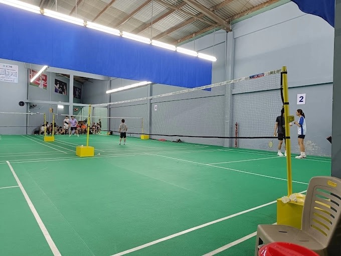Không gian thoáng đãng và trang thiết bị tại Passion Sports 8
