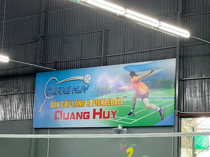Giới thiệu về sân cầu lông Pickleball Quang Huy