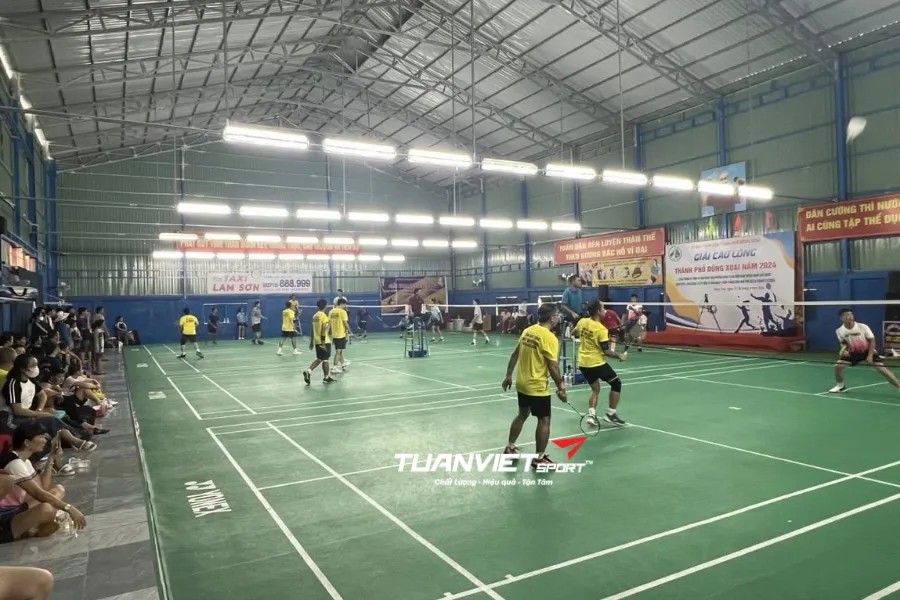 Sân cầu lông Vũ Hướng - Sân pickleball tỉnh Đồng Nai