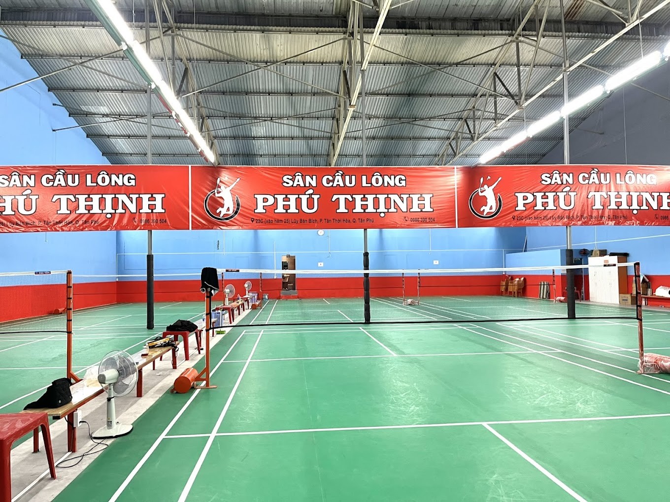 Sân Cầu Lông Phú Thịnh, Tân Phú, Hồ Chí Minh