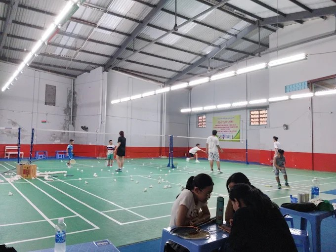Sân cầu lông Đông Hồ tại Tân Bình
