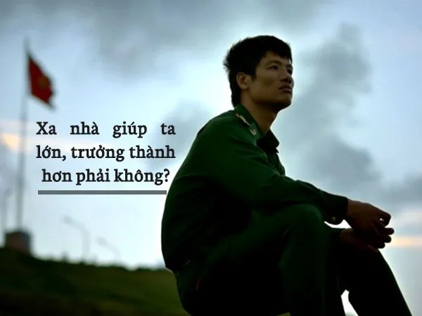 Cảnh sát phong tỏa và khám nghiệm khu vực phát hiện thi thể nạn nhân