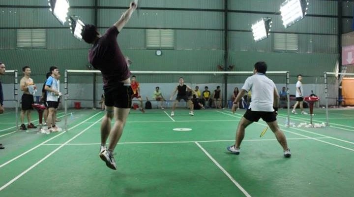 tong hop danh sach cac san cau long quan 1 cac long thu khong nen bo qua 1 1