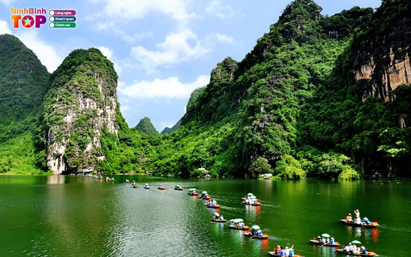 Lễ hội vùng đất cố đô